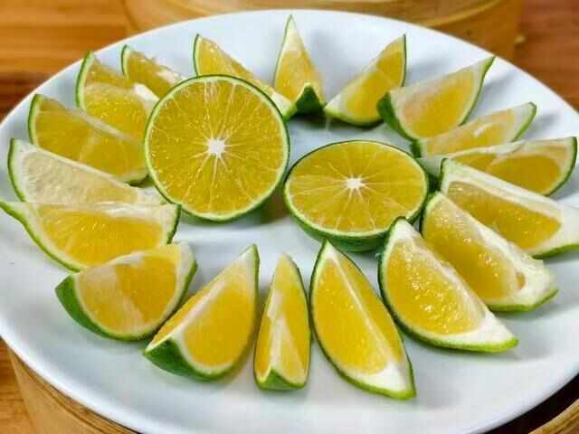 高校研究所賣柑桔,7天賣出25000斤!研究員:意外、沒想到