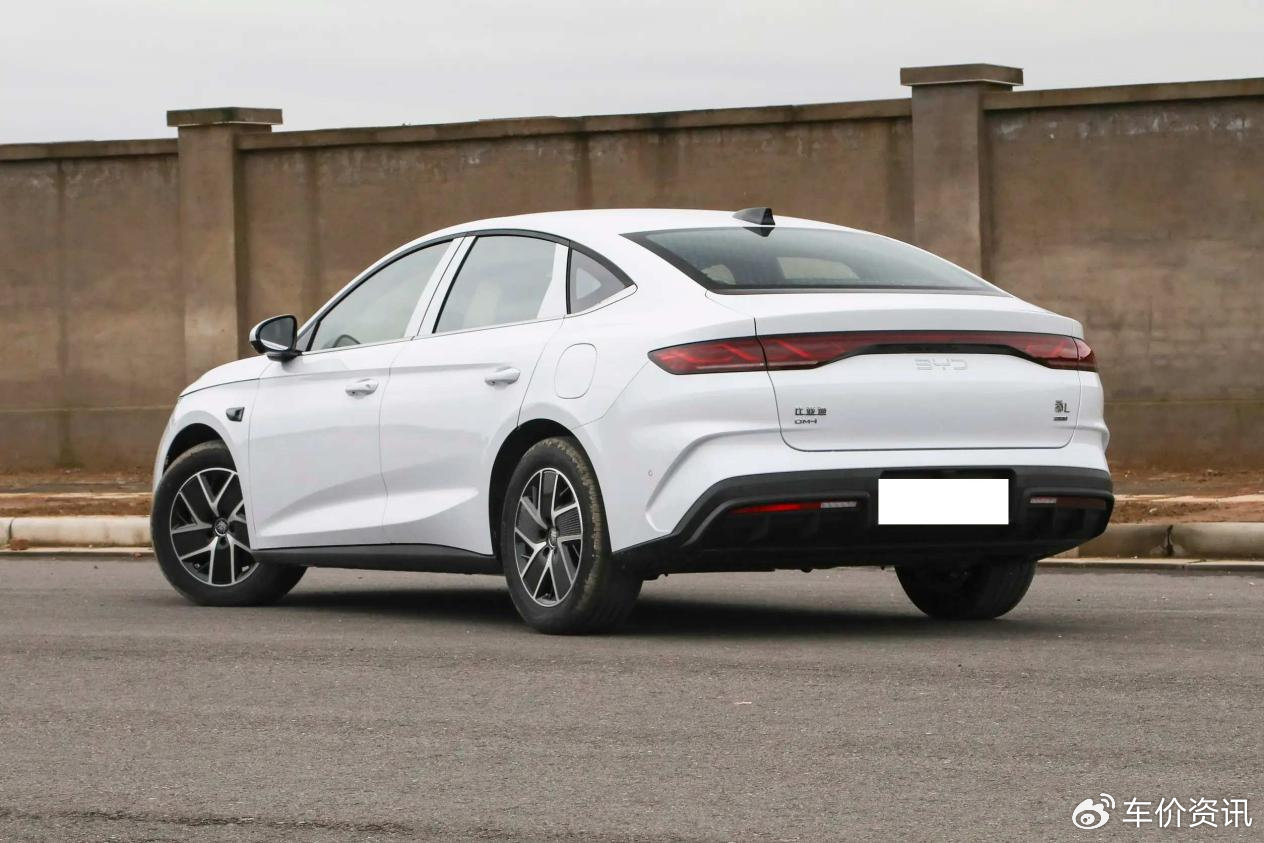 26款秦L 來襲,純電續(xù)航提升,9.68萬起,是否值得選擇?