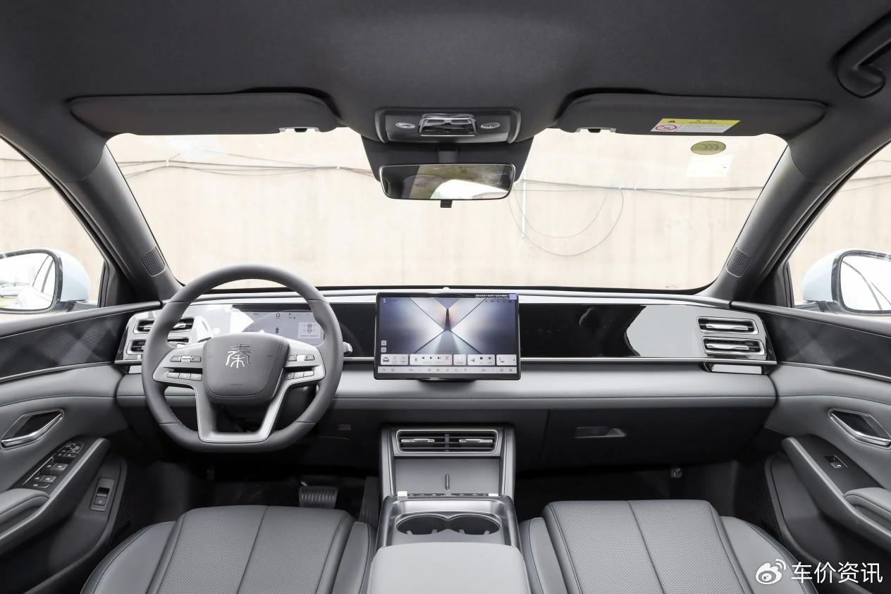 26款秦L 來襲,純電續(xù)航提升,9.68萬起,是否值得選擇?