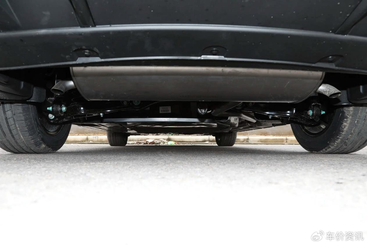 26款秦L 來襲,純電續(xù)航提升,9.68萬起,是否值得選擇?