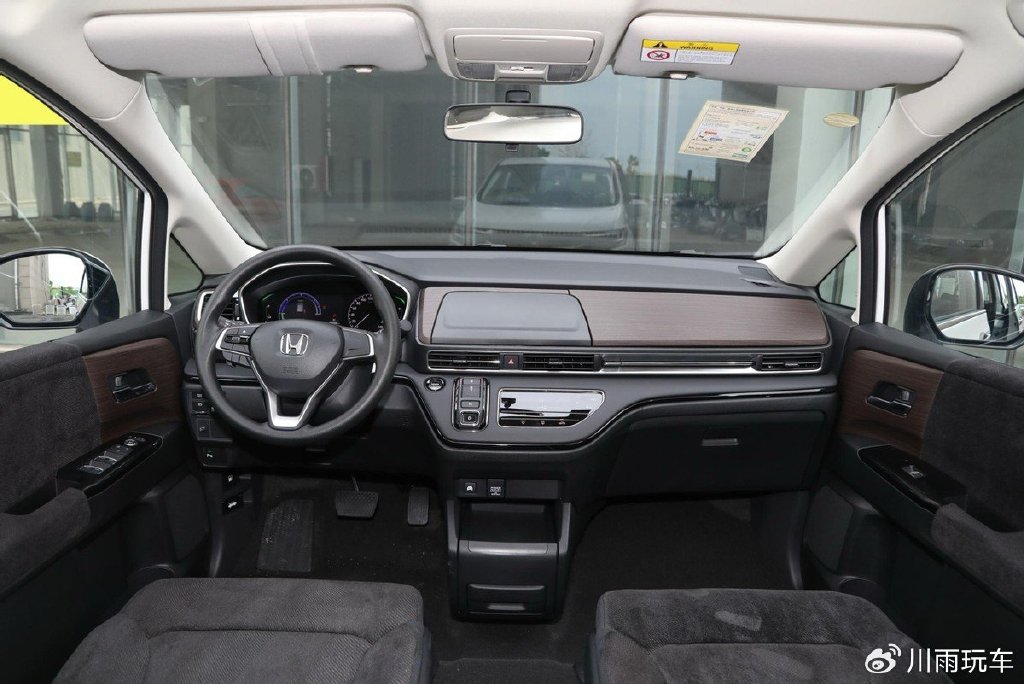 軸距2.9米,還用扭力梁,本田奧德賽哪個版本更適合家用?