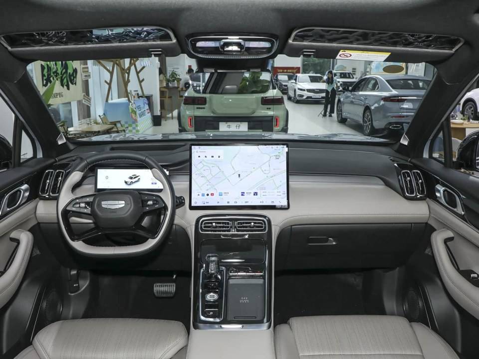 吉利博越L持續火爆!30天賣出32942輛,家用真的太香了