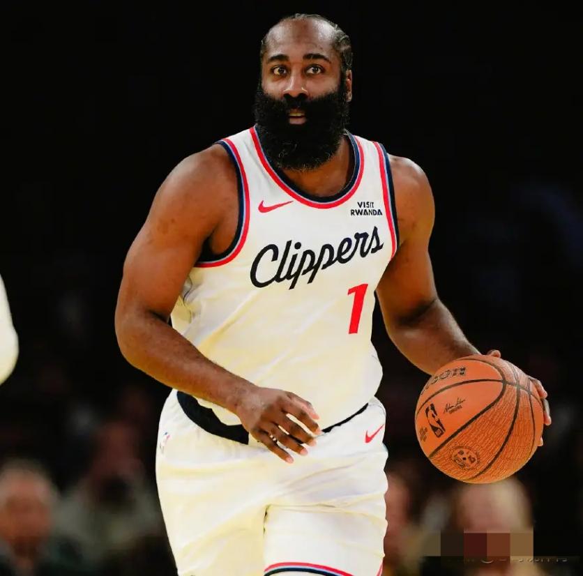 26歲東契奇封神!刷新湖人78年隊史第一神跡,輕松拿捏紀錄!