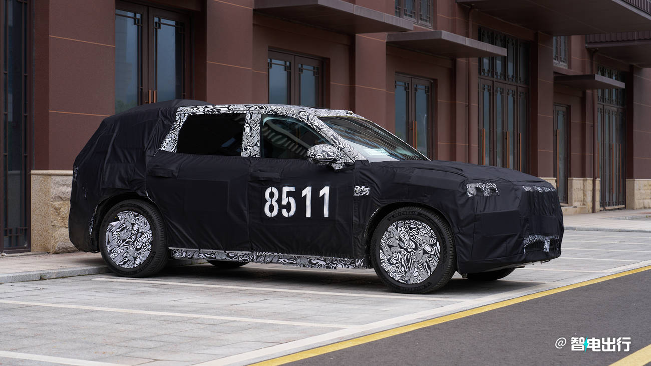 繼極氪9X后,8X也要來了!路試諜照曝光